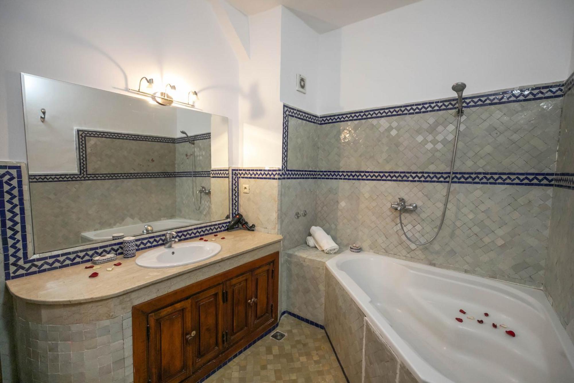 La Perle De La Medina Hotell Fès Exteriör bild
