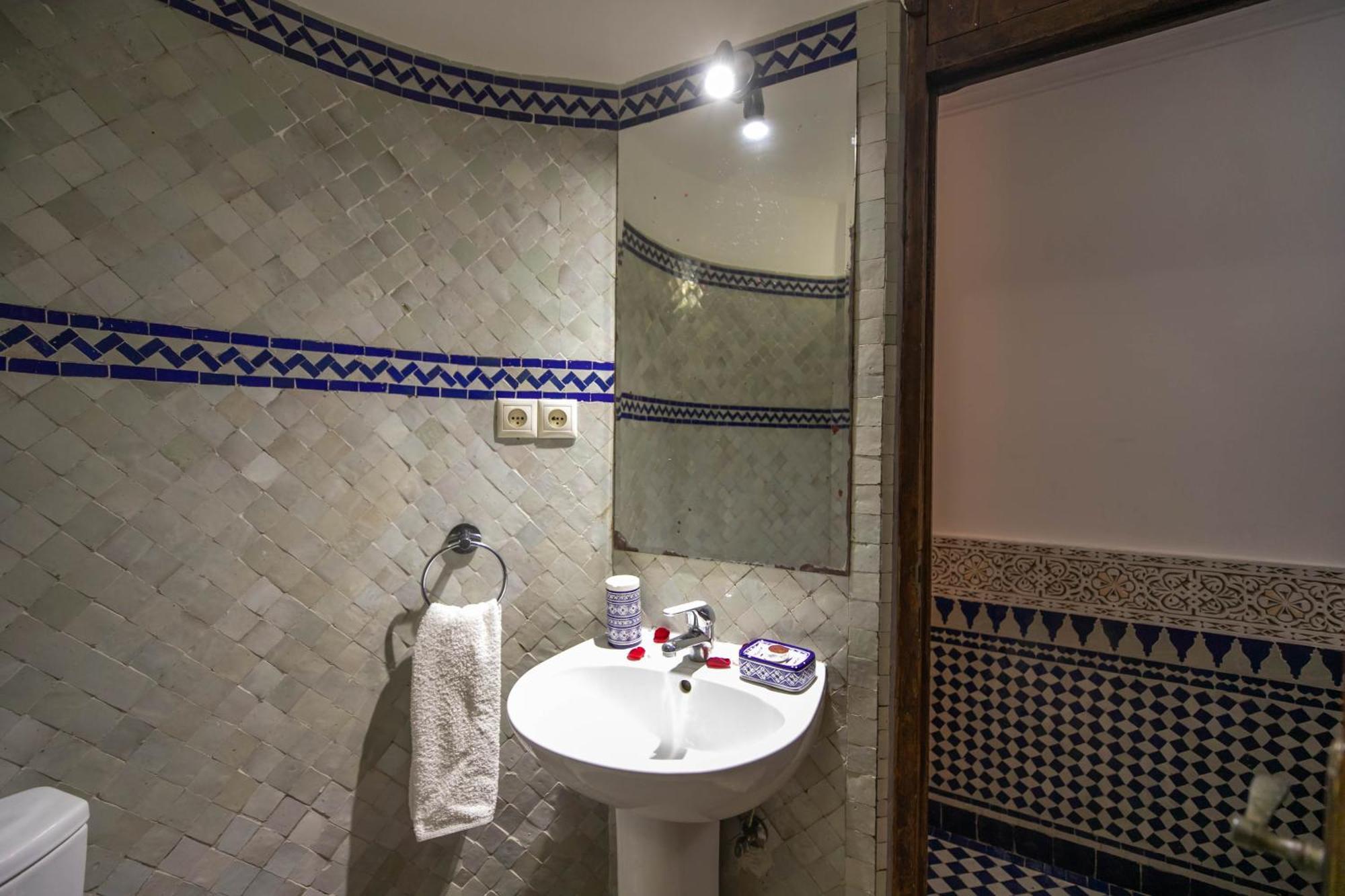 La Perle De La Medina Hotell Fès Exteriör bild